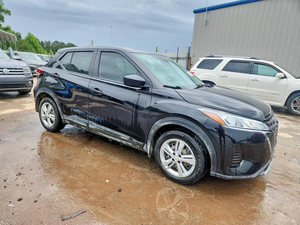 2023 NISSAN KICKS S S 4