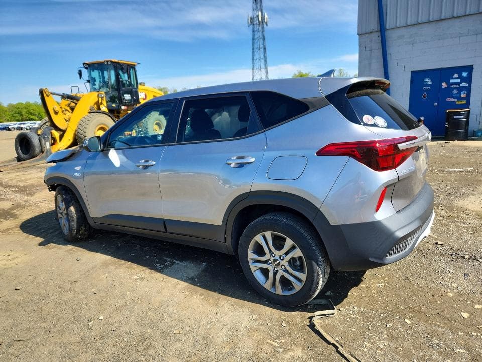 2022 KIA SELTOS LX 2