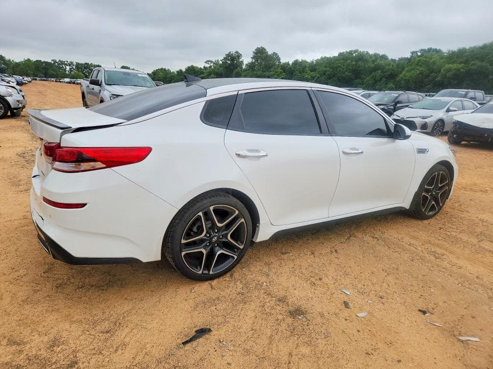 2020 KIA OPTIMA LX 3