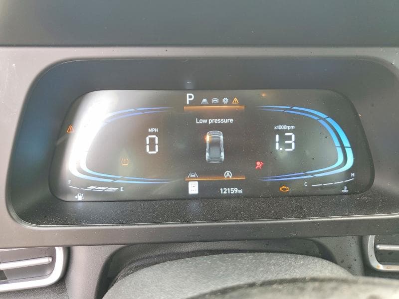 2025 HYUNDAI ELANTRA SE 9