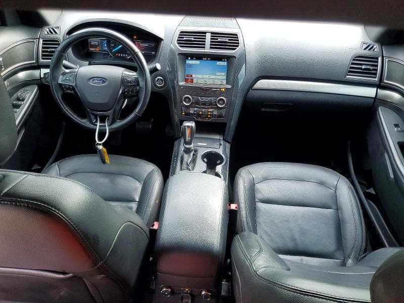 2018 FORD EXPLORER XLT XLT 8