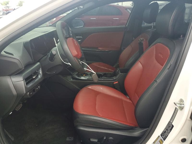 2025 KIA K4 GT LINE 7