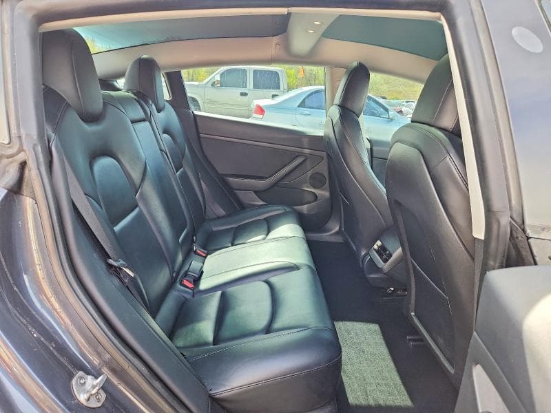 2022 TESLA MODEL 3 10