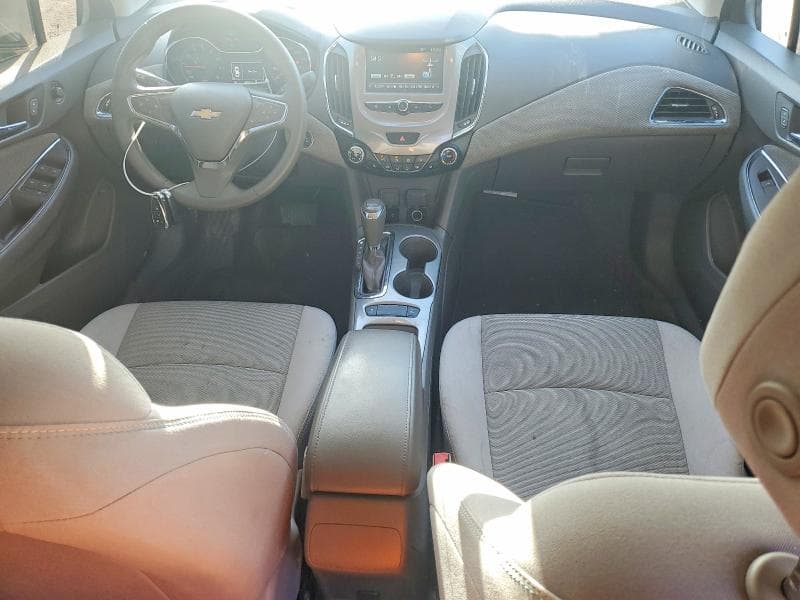 2017 CHEVROLET CRUZE LT 8