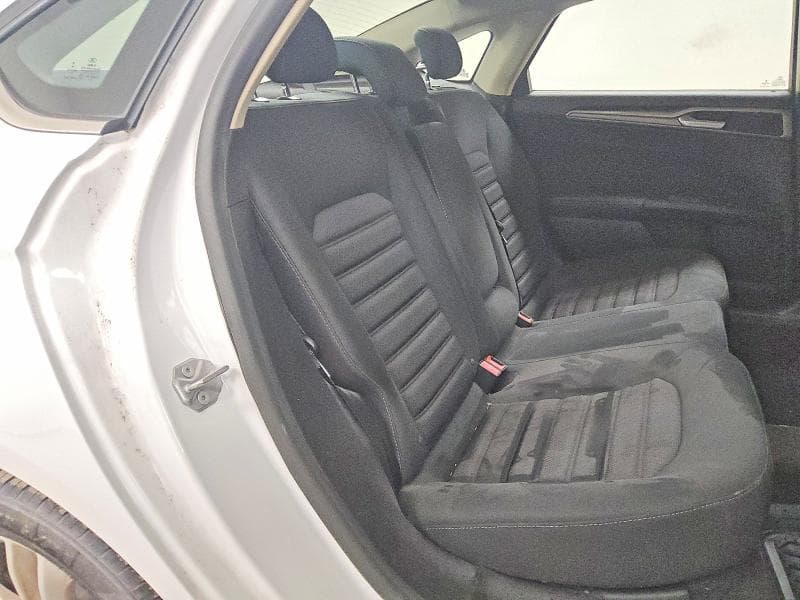 2018 FORD FUSION SE 10
