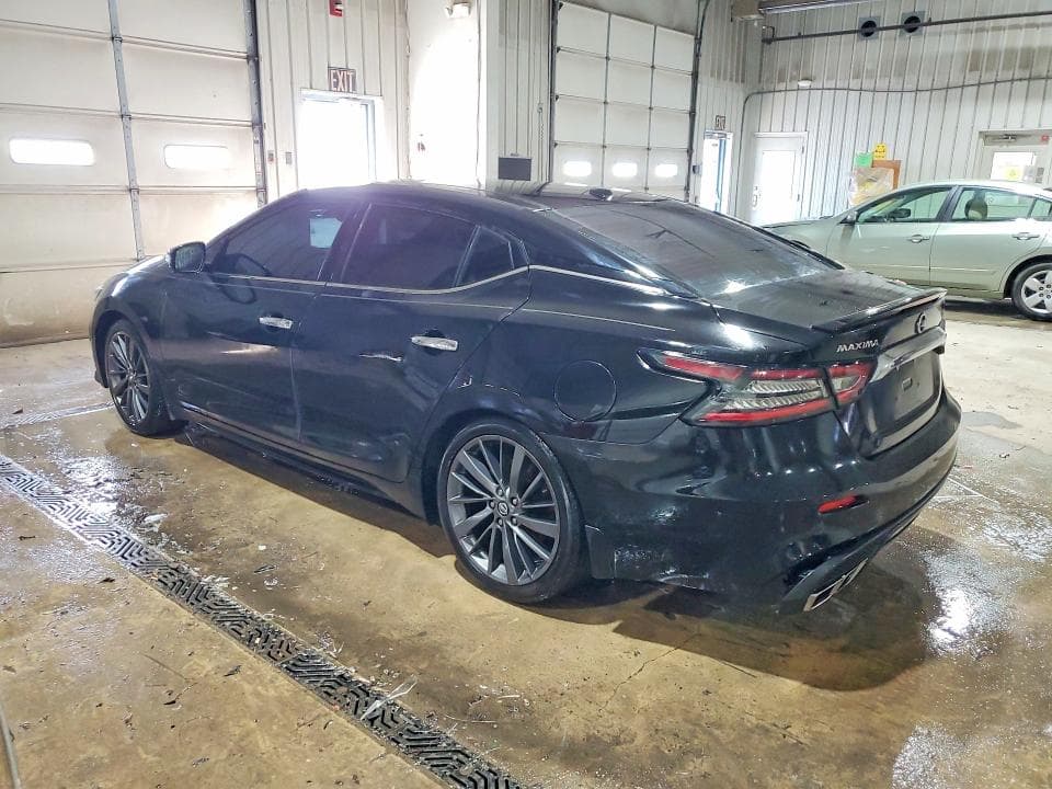2019 NISSAN MAXIMA PLATINUM 2