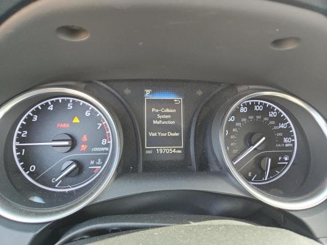 2018 TOYOTA CAMRY SE SE 9