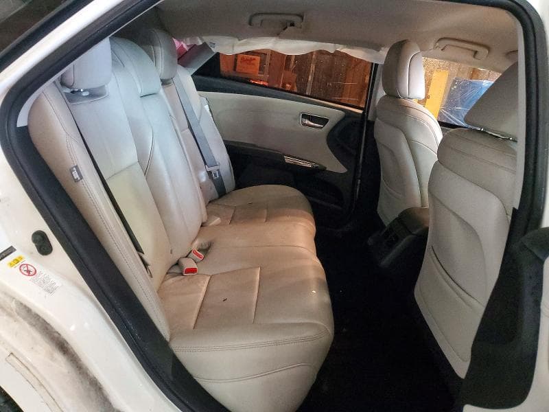 2016 TOYOTA AVALON XLE 10