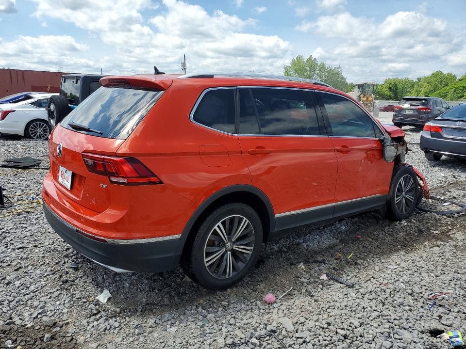 2018 VOLKSWAGEN TIGUAN SE SE 3
