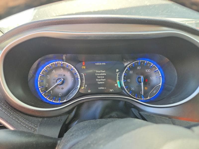 2017 CHRYSLER PACIFICA LIMITED LIMITED 9