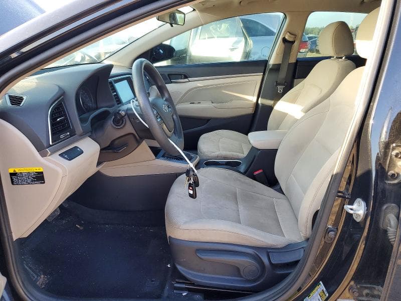 2017 HYUNDAI ELANTRA SE SE 7