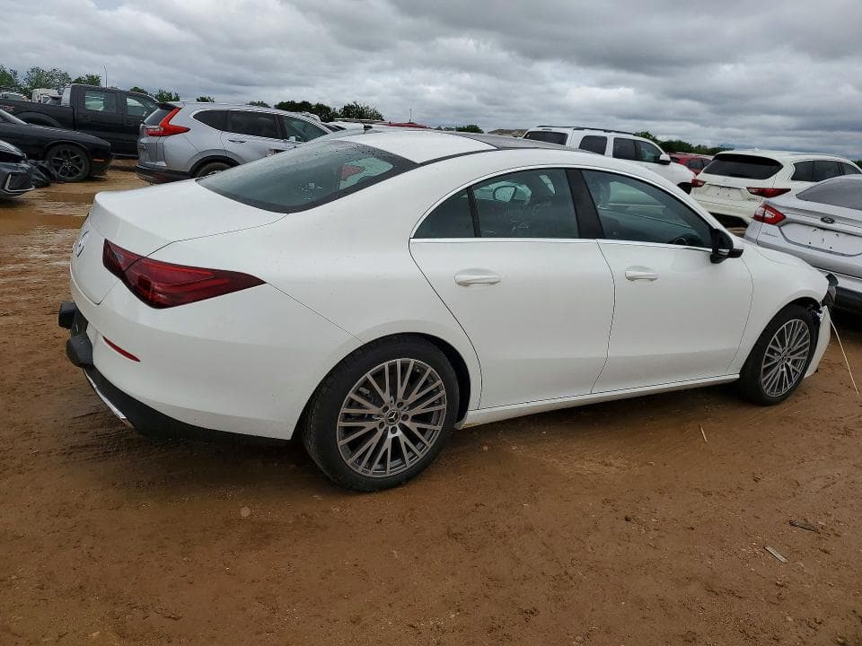 2026 MERCEDES-BENZ CLA 250 3