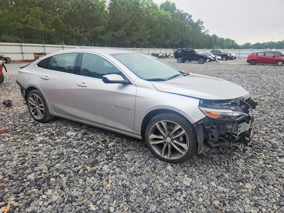 2022 CHEVROLET MALIBU LT 4