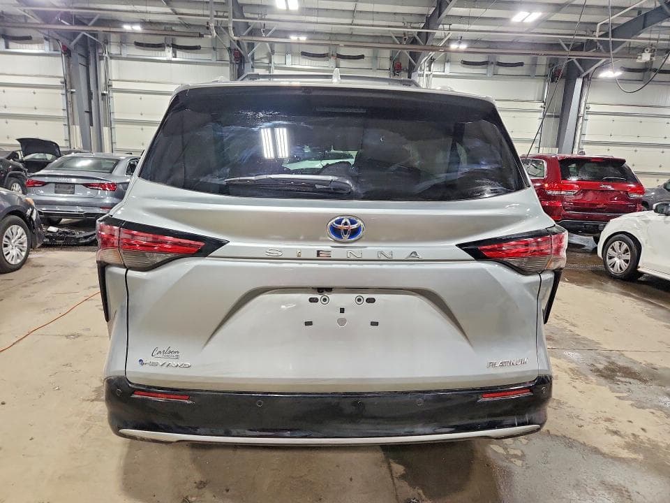 2025 TOYOTA SIENNA PLATINUM 7-PASSENGER PLATINUM 7-PASSENGER 6