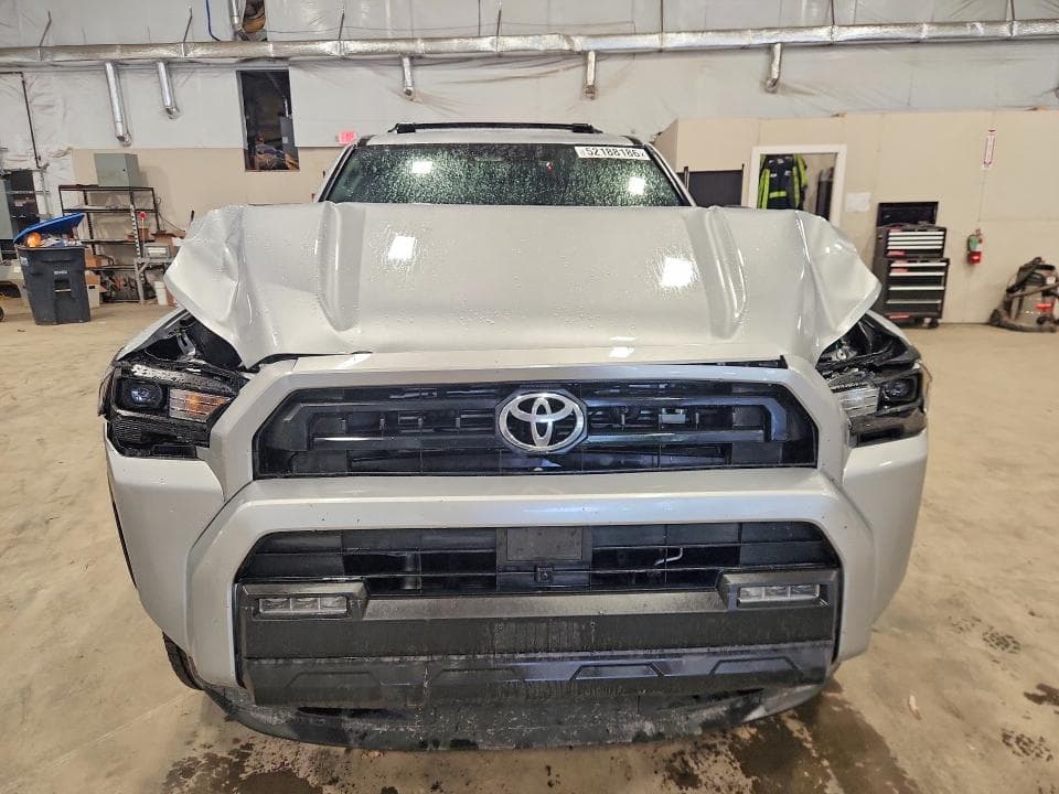 2025 TOYOTA 4RUNNER SR5 5