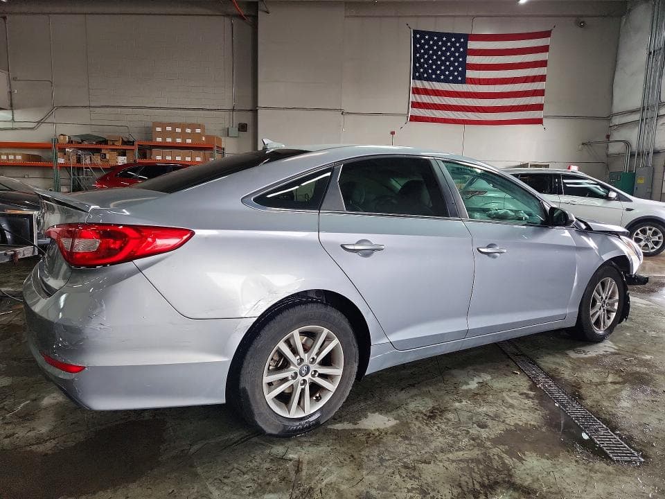 2017 HYUNDAI SONATA SE 3