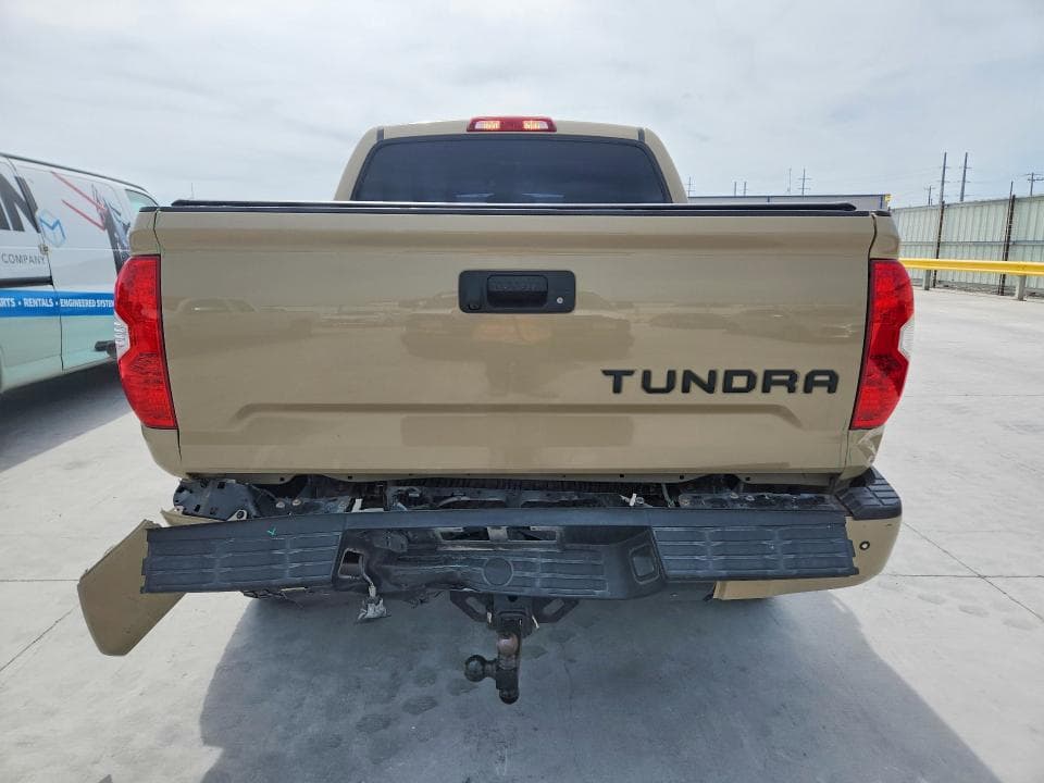 2017 TOYOTA TUNDRA CREWMAX LIMITED 6