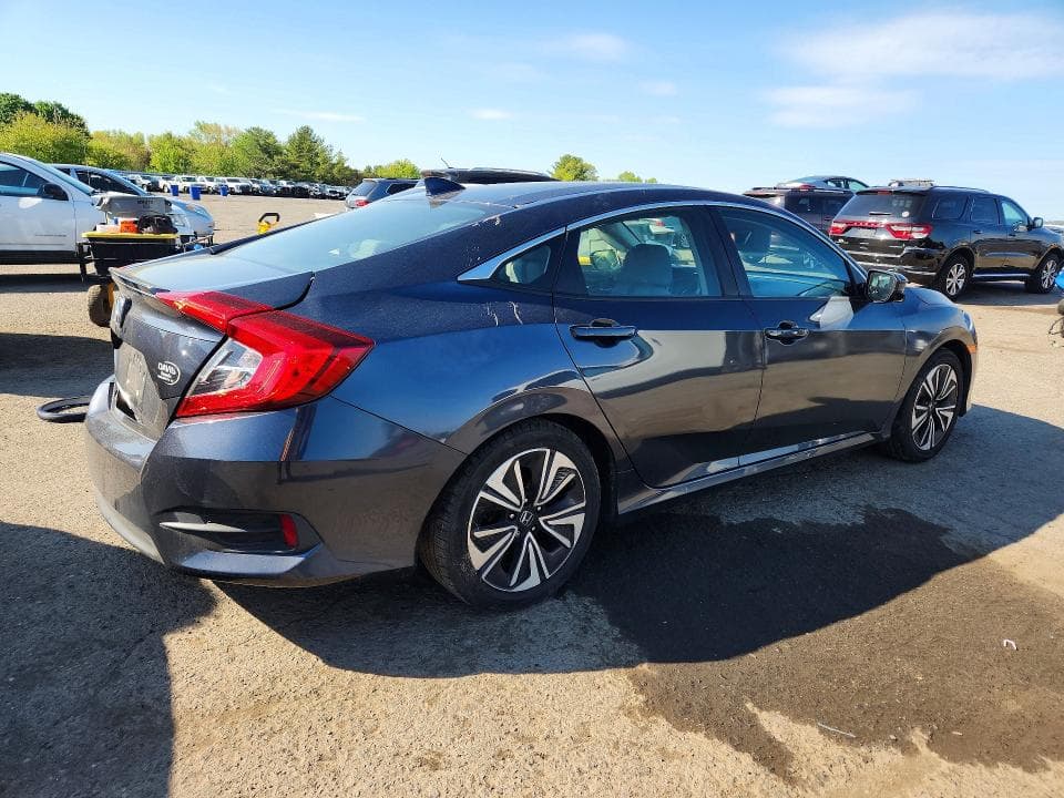 2018 HONDA CIVIC EX 3
