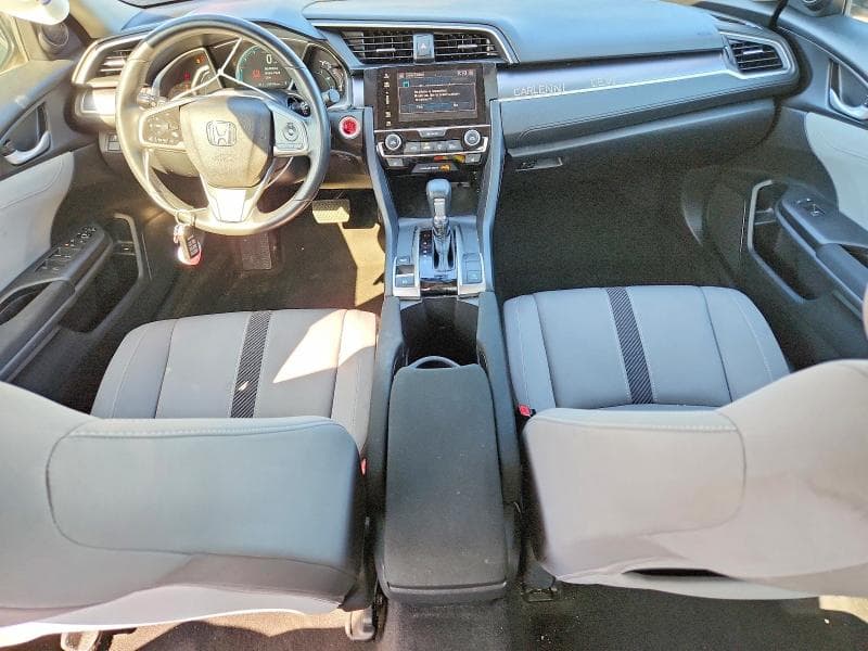 2018 HONDA CIVIC EX 8