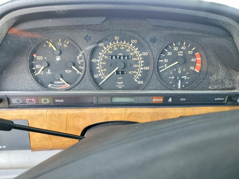 1985 MERCEDES-BENZ 500 SEL 9