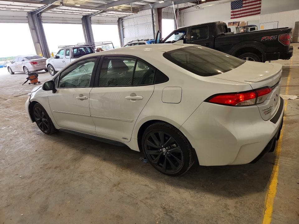 2023 TOYOTA COROLLA HYBRID SE SE 2