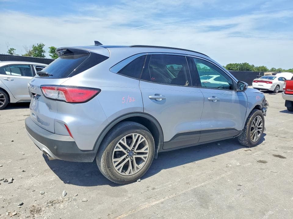 2022 FORD ESCAPE SEL 3