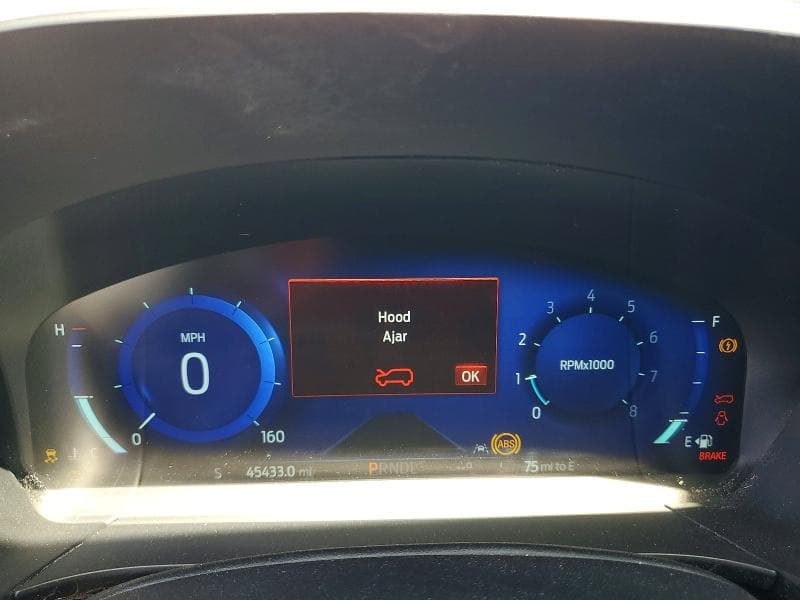 2022 FORD ESCAPE SEL 9