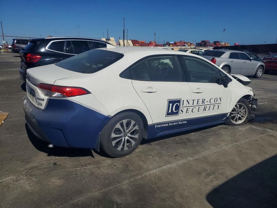 2020 TOYOTA COROLLA LE 3