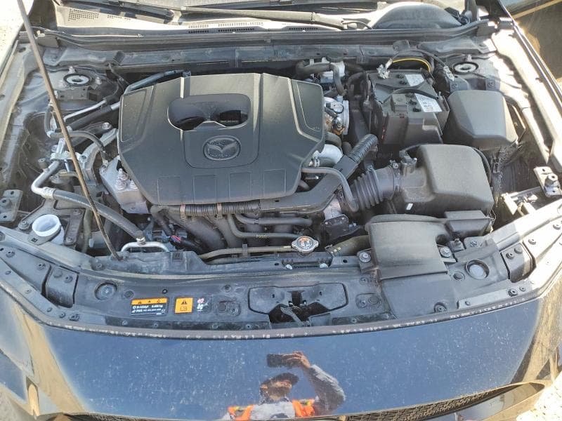 2025 MAZDA 3 PREFERRED 11