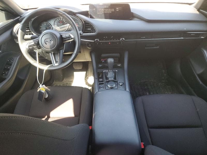 2025 MAZDA 3 PREFERRED 8