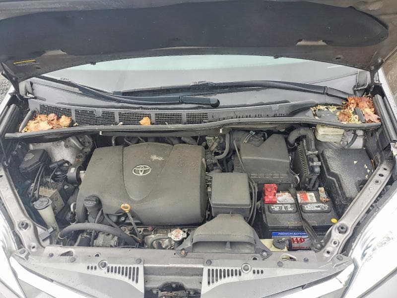 2020 TOYOTA SIENNA XLE 8-PASSENGER 12