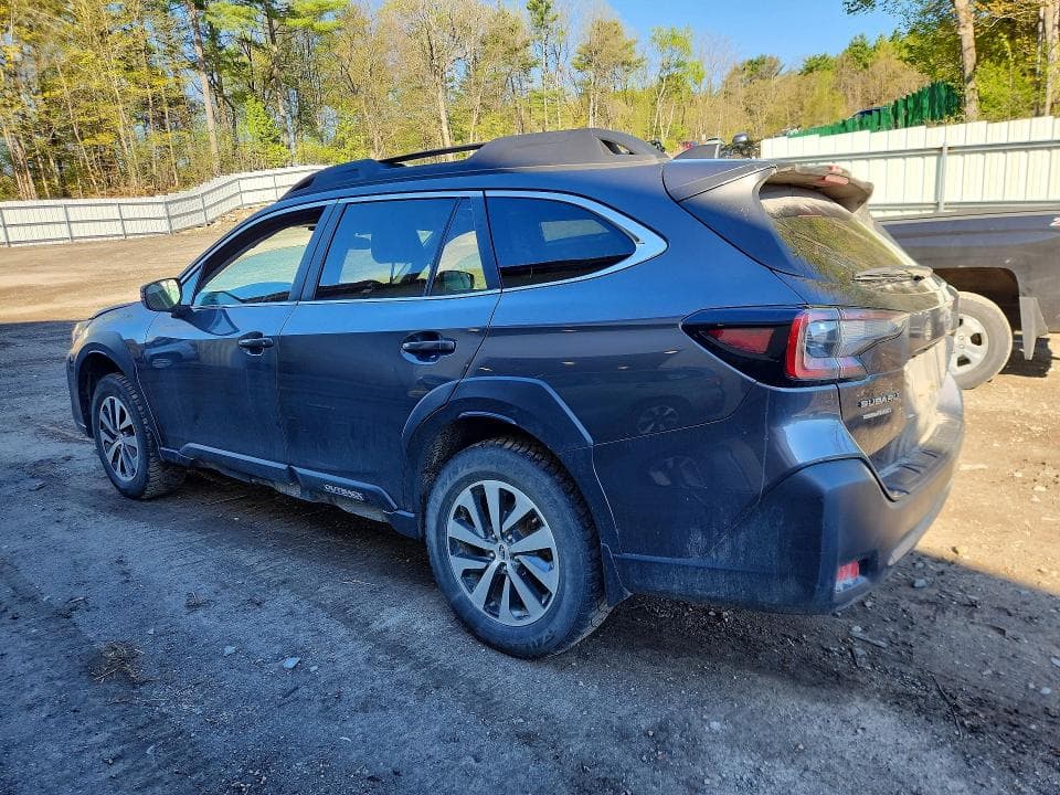 2023 SUBARU OUTBACK PREMIUM 2