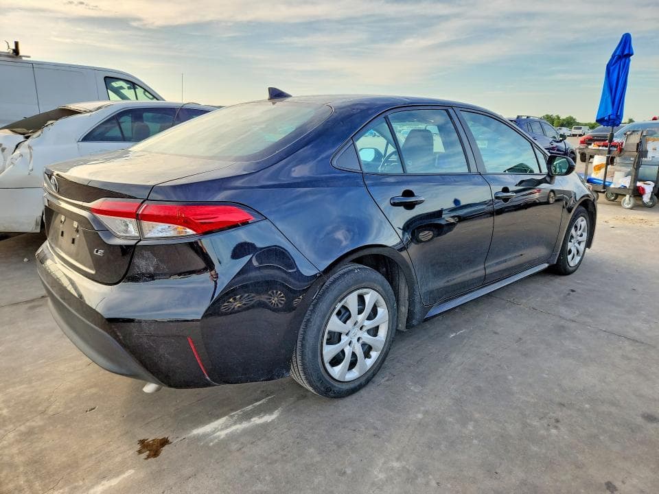 2023 TOYOTA COROLLA LE LE 3