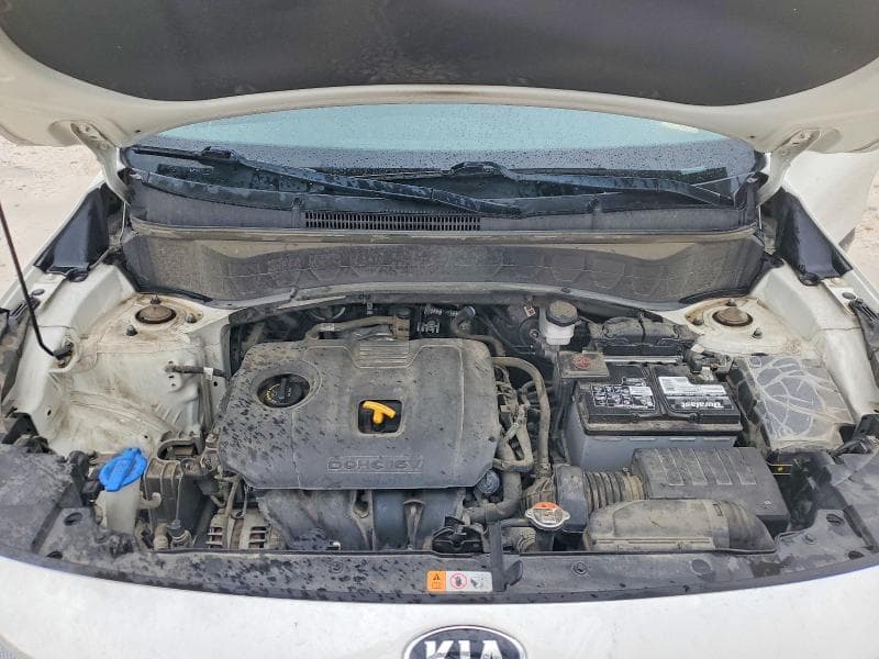2021 KIA SELTOS S 12