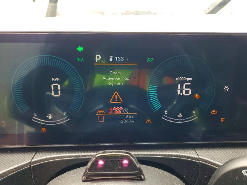 2025 HYUNDAI SANTA FE SEL 9