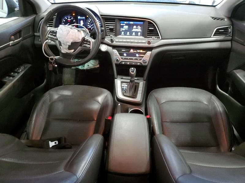 2018 HYUNDAI ELANTRA SEL 8