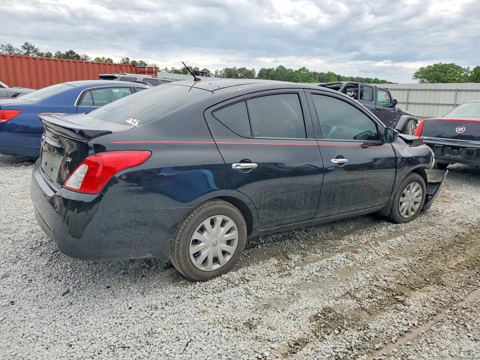 2017 NISSAN VERSA 1.6 SV 1.6 SV 3