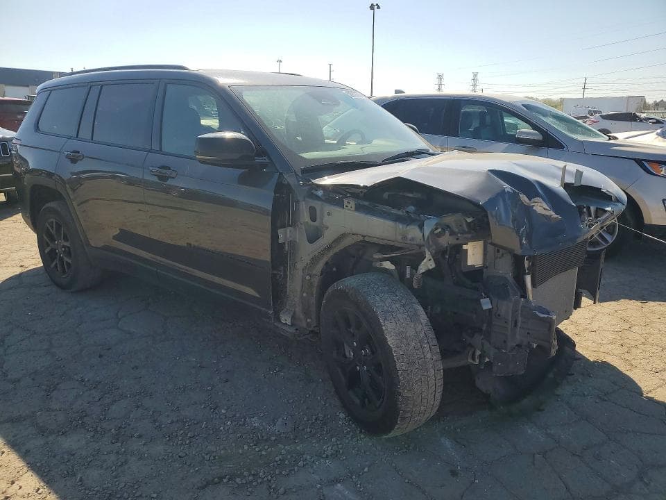 2024 JEEP GRAND CHEROKEE L LAREDO 4