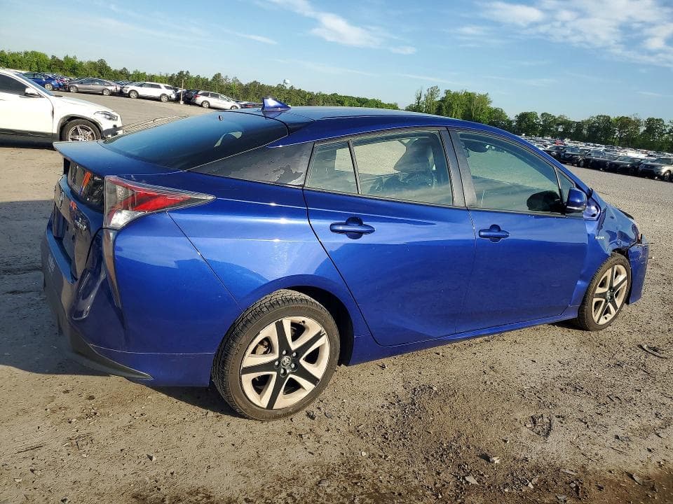 2017 TOYOTA PRIUS THREE TOURING 3
