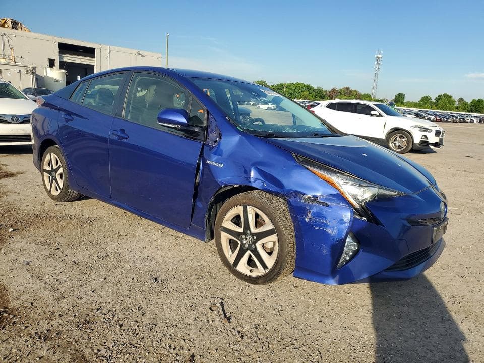 2017 TOYOTA PRIUS THREE TOURING 4