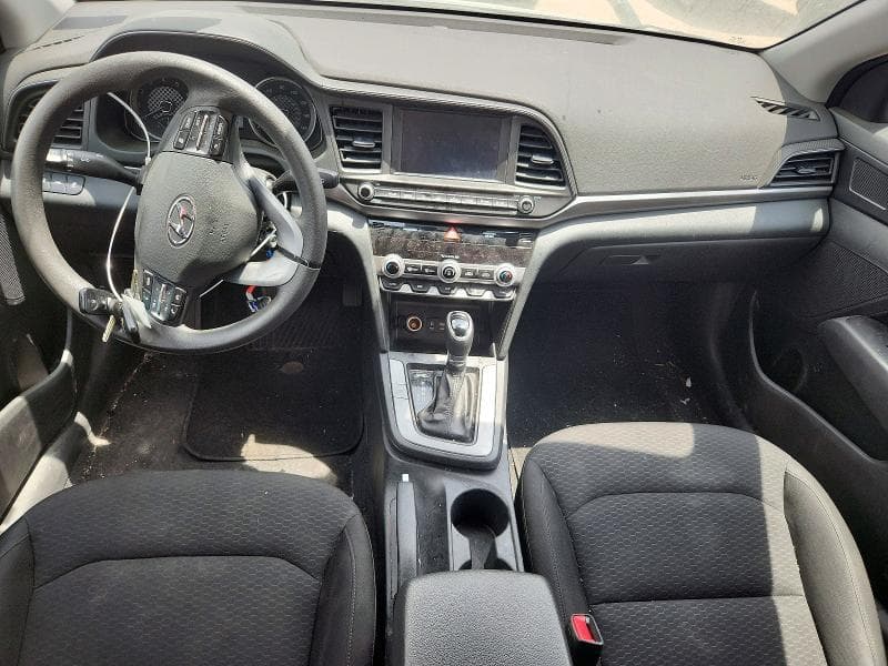 2020 HYUNDAI ELANTRA SEL SEL 8
