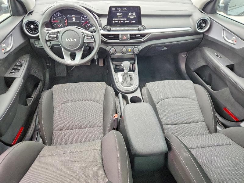 2024 KIA FORTE LX LX 8