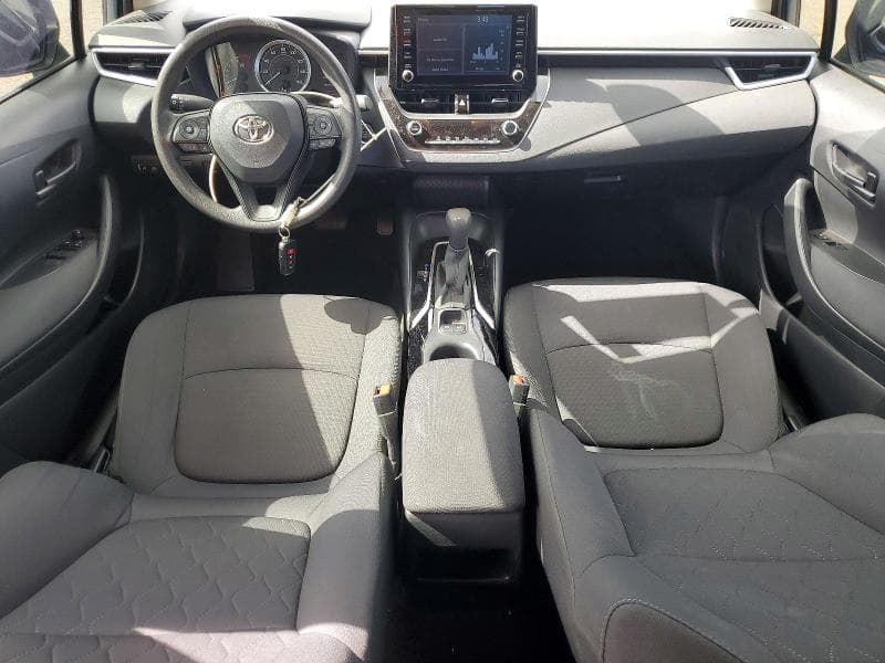 2022 TOYOTA COROLLA LE LE 8
