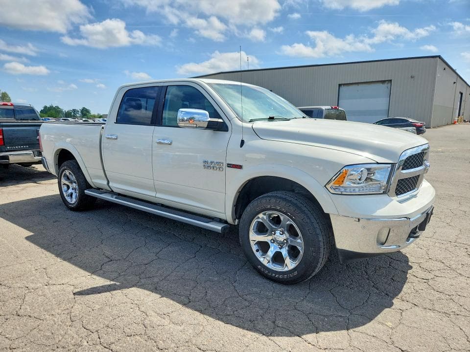 2017 RAM 1500 LARAMIE 4
