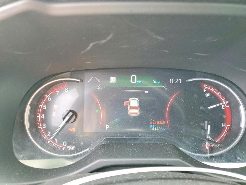 2024 TOYOTA RAV4 LE 9