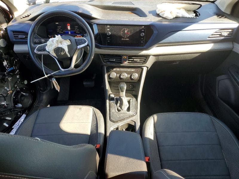 2024 VOLKSWAGEN TAOS SE SE 8