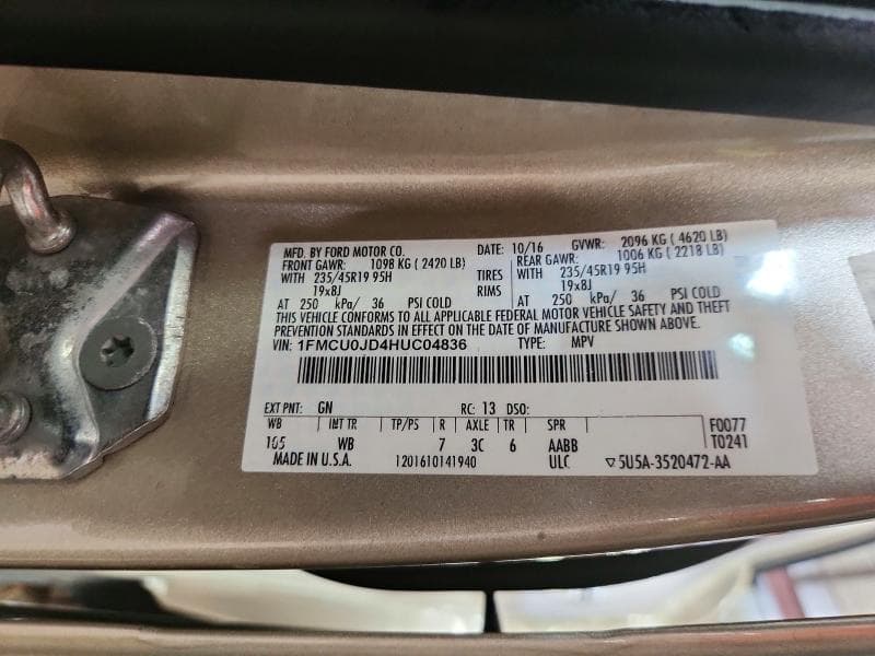 2017 FORD ESCAPE TITANIUM TITANIUM 13