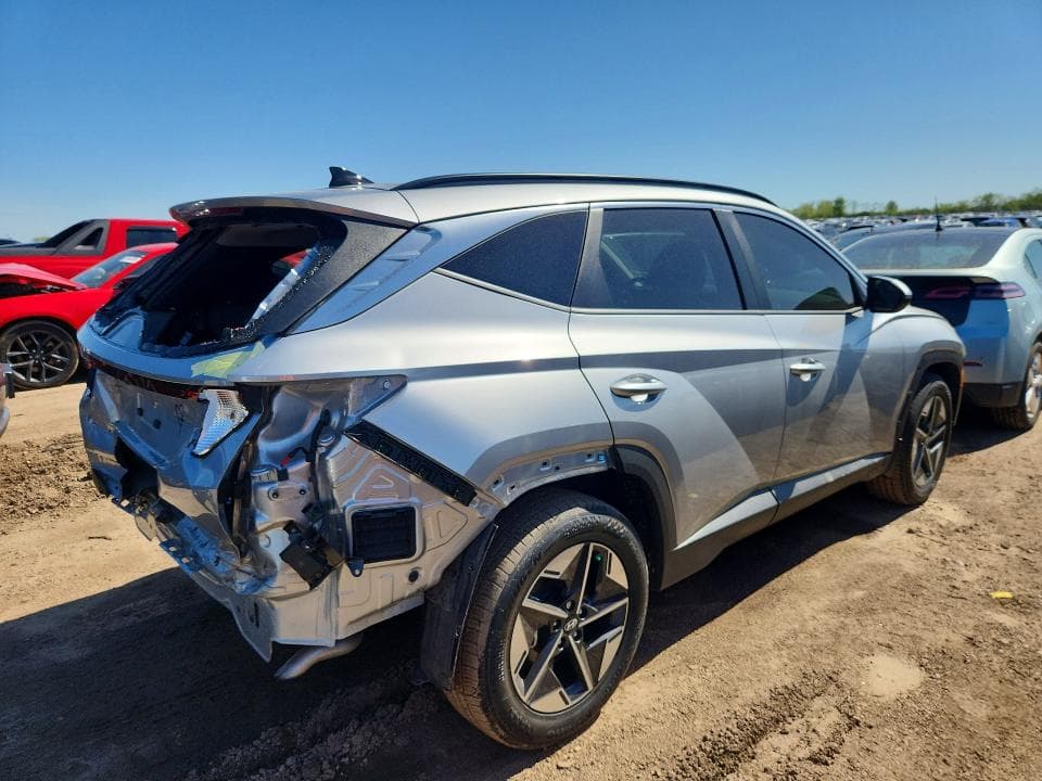 2025 HYUNDAI TUCSON SEL 3