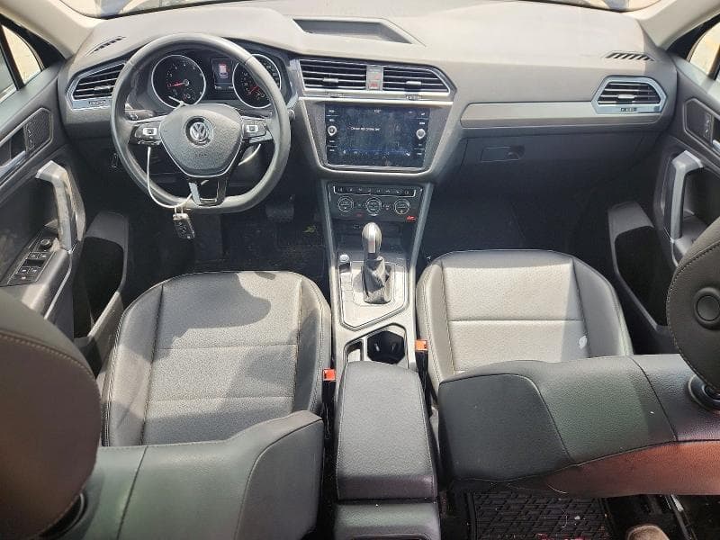 2020 VOLKSWAGEN TIGUAN SE 8