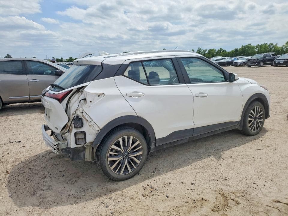 2022 NISSAN KICKS SV SV 3